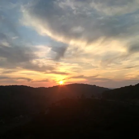 Holiday home Magnolia Traditional Stone House In