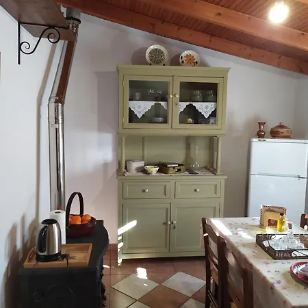 Magnolia Traditional Stone House In Tatil Evi *