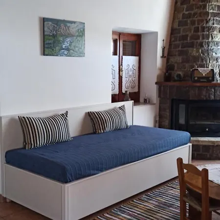 Magnolia Traditional Stone House In Tatil Evi