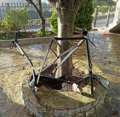 Holiday home Magnolia Traditional Stone House In *