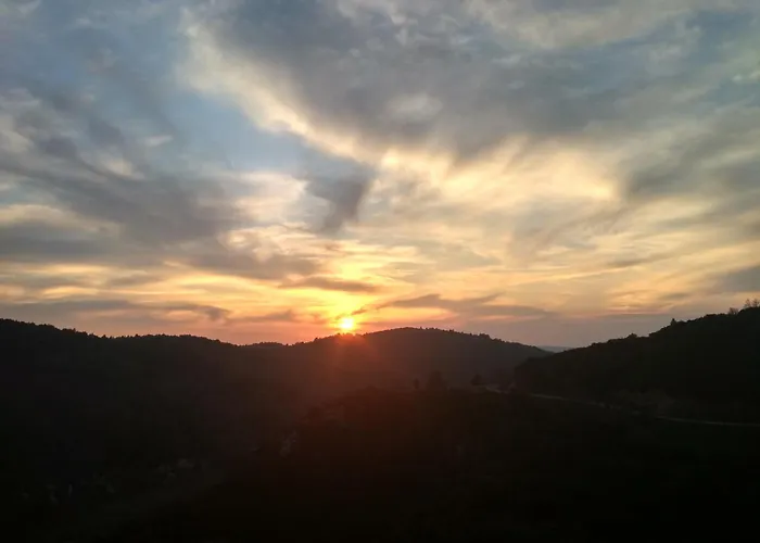 Holiday home Magnolia Traditional Stone House In