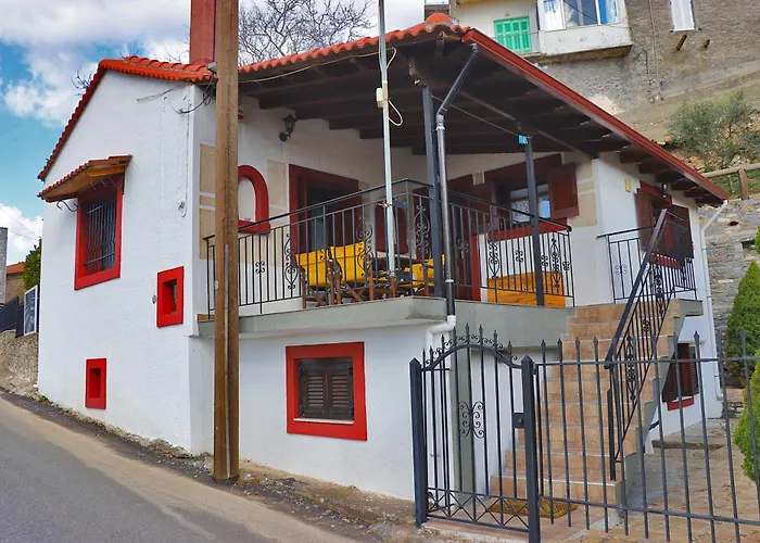 Holiday home Magnolia Traditional Stone House In